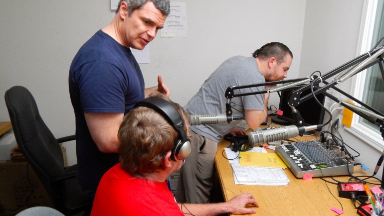 Reading Service of the Redwoods Joins Society for the Blind’s Access News Program